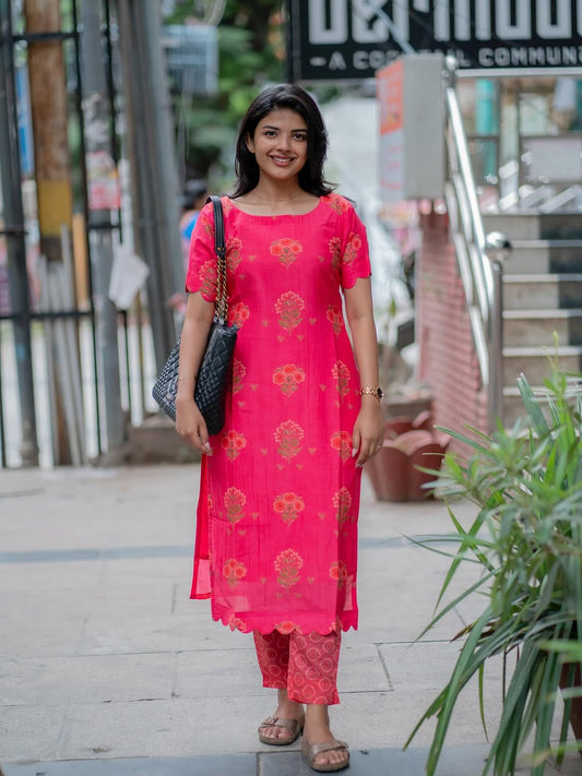 MALAI CHANDERI KURTASET