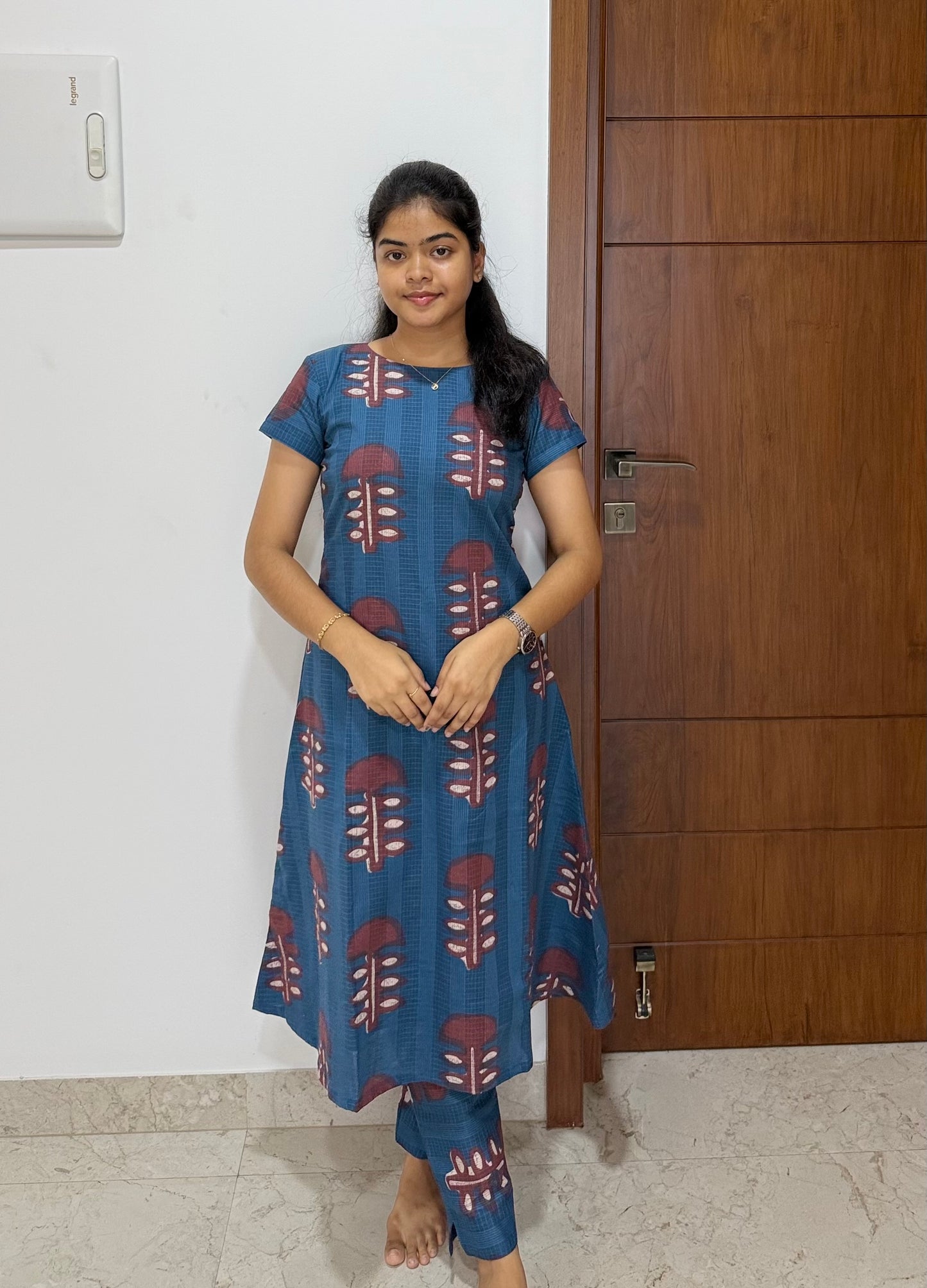NIZHAL