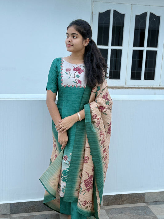 TUSSAR SALWAR SUIT