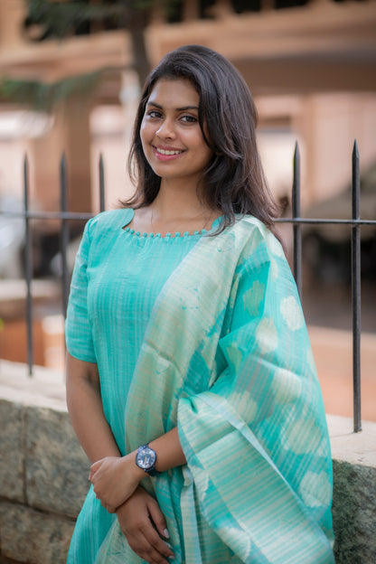 TISSUE KURTI WITH BANARAS DUPATTA