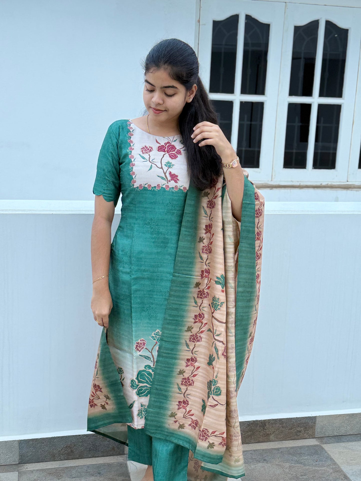 TUSSAR SALWAR SUIT