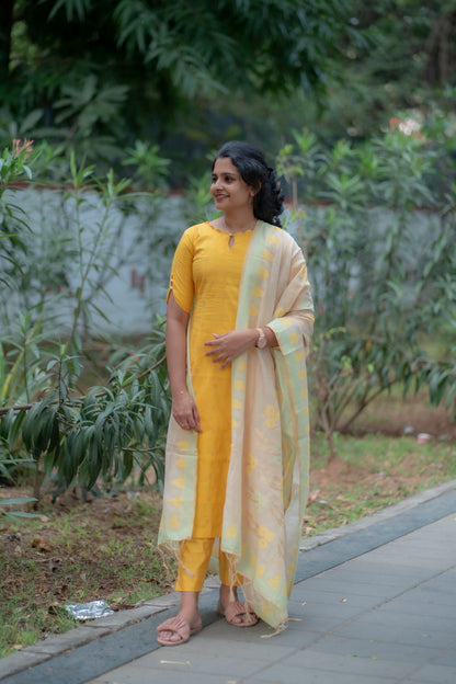 TUSSARSILK SALWAR SUIT