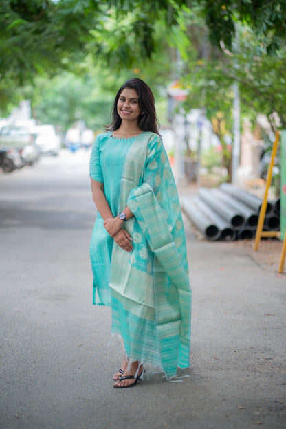 TISSUE KURTI WITH BANARAS DUPATTA