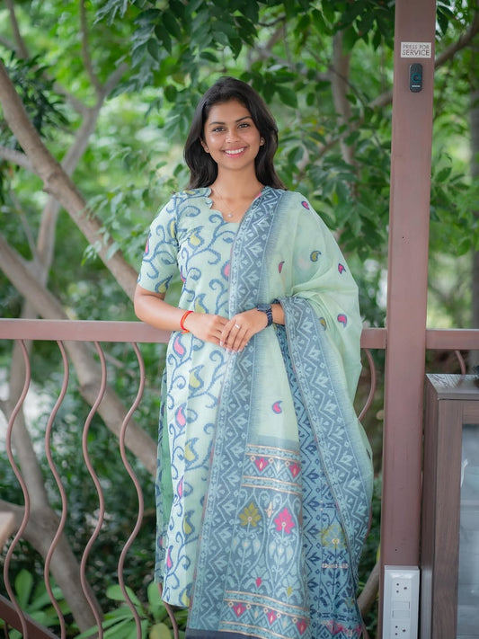 JAQUARD KURTI AND DUPATTA