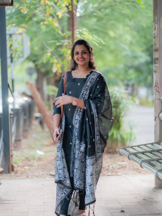 JACQUARD KURTI WITH DUPATTA
