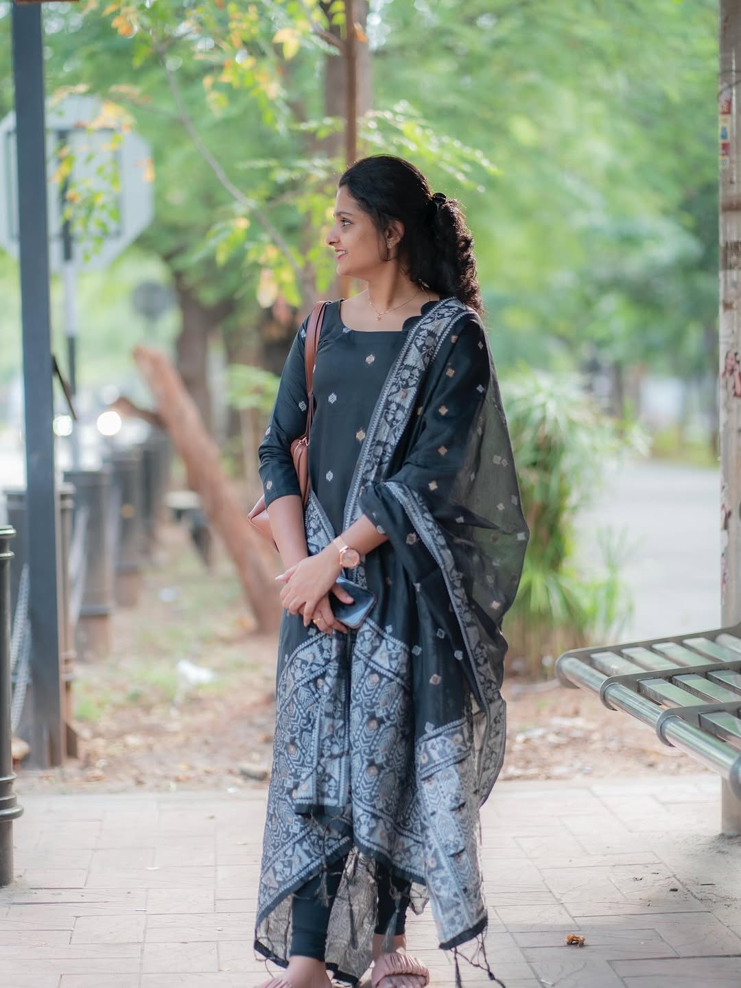 JACQUARD KURTI WITH DUPATTA