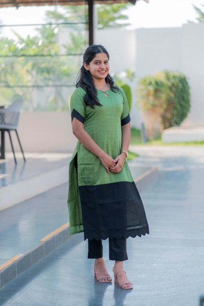 RAWSILK KURTASET