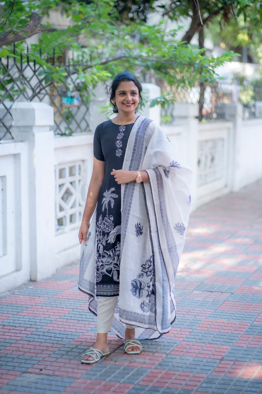 LINEN SEQUENCE SALWAR SUIT