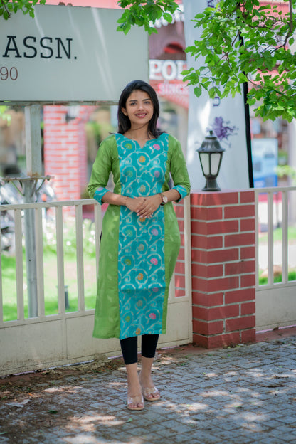 TUSSARSILK KURTI WITH JACQUARD PATCH