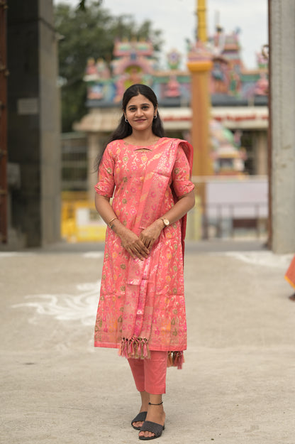 SALWAR SUIT