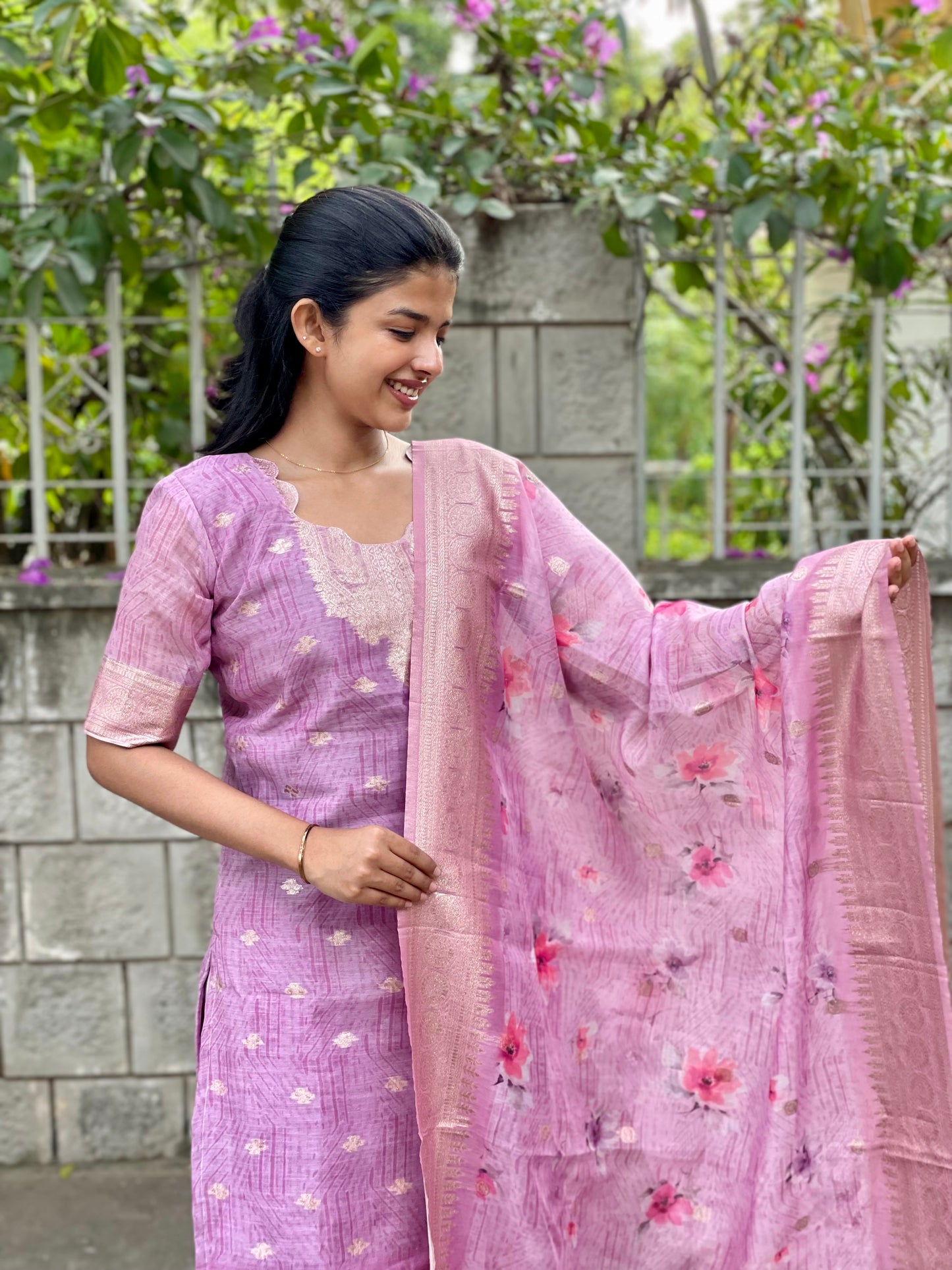 CHANDERI ZARI KURTI WITH DUPATTA