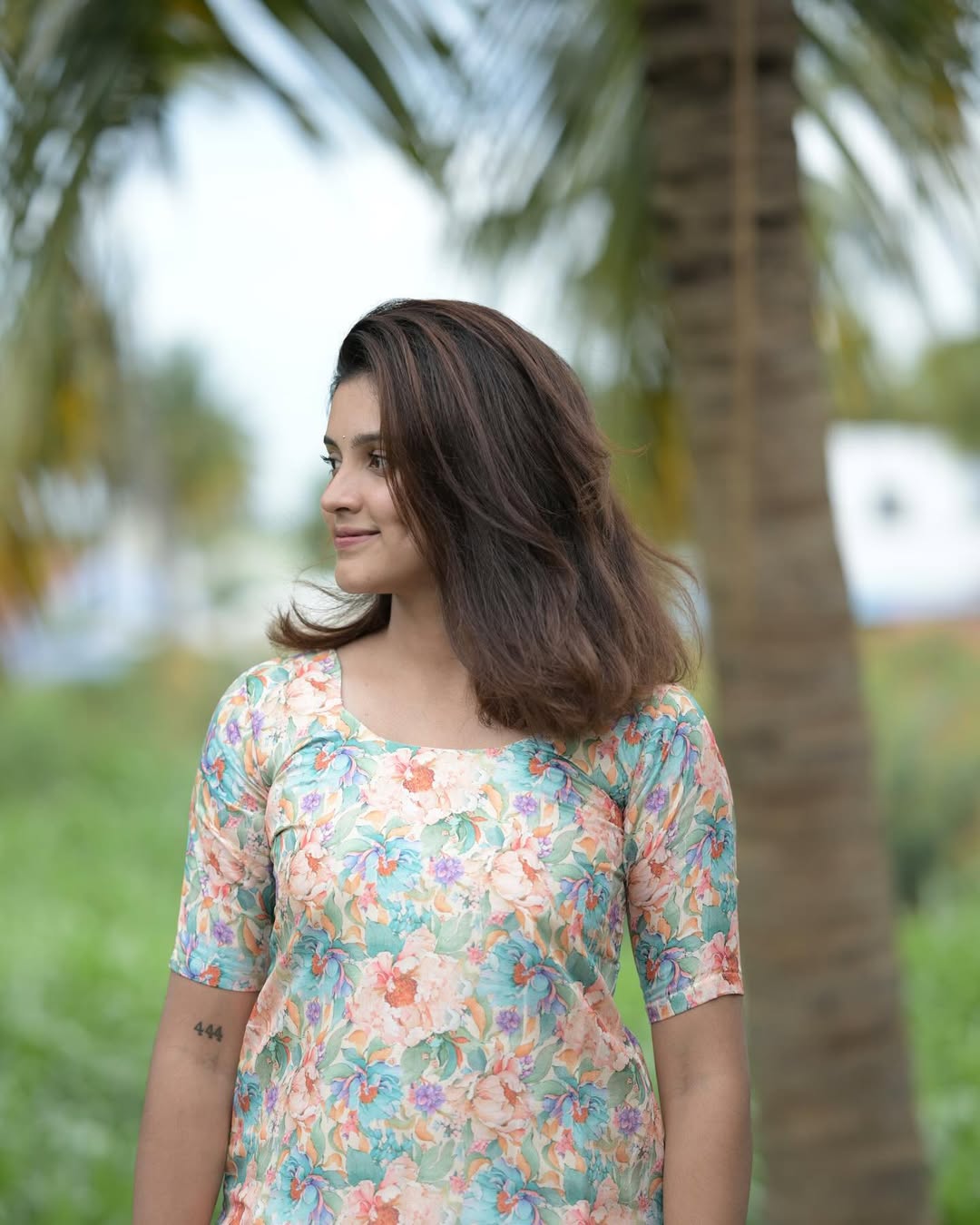TUSSAR KURTI